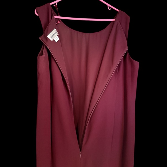 Danny & Nicole 2 pc Sheath Sleeveless Long Sheer Dress Burgundy Beaded Zip 16 - Picture 11 of 12